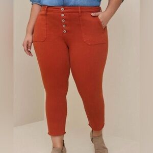 Torrid Picante Mom Straight Vintage Stretch High Rise Raw Hem Jeans in Size 22T